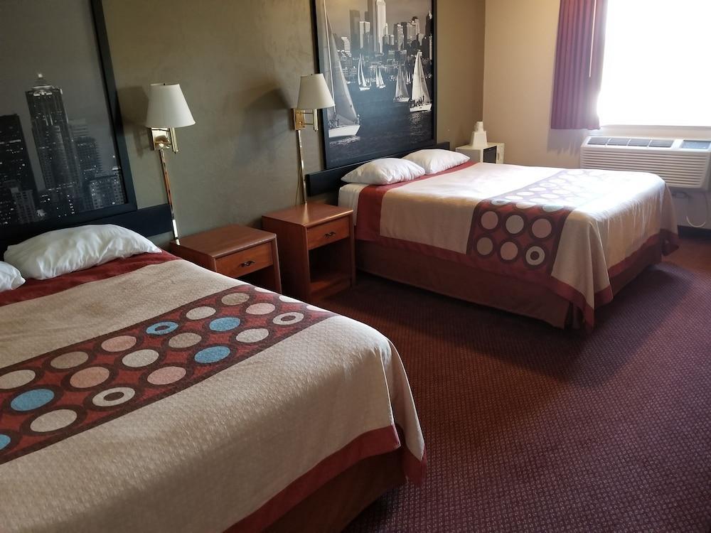 Super 8 By Wyndham Bellingham Airport/Ferndale Hotell Exteriör bild