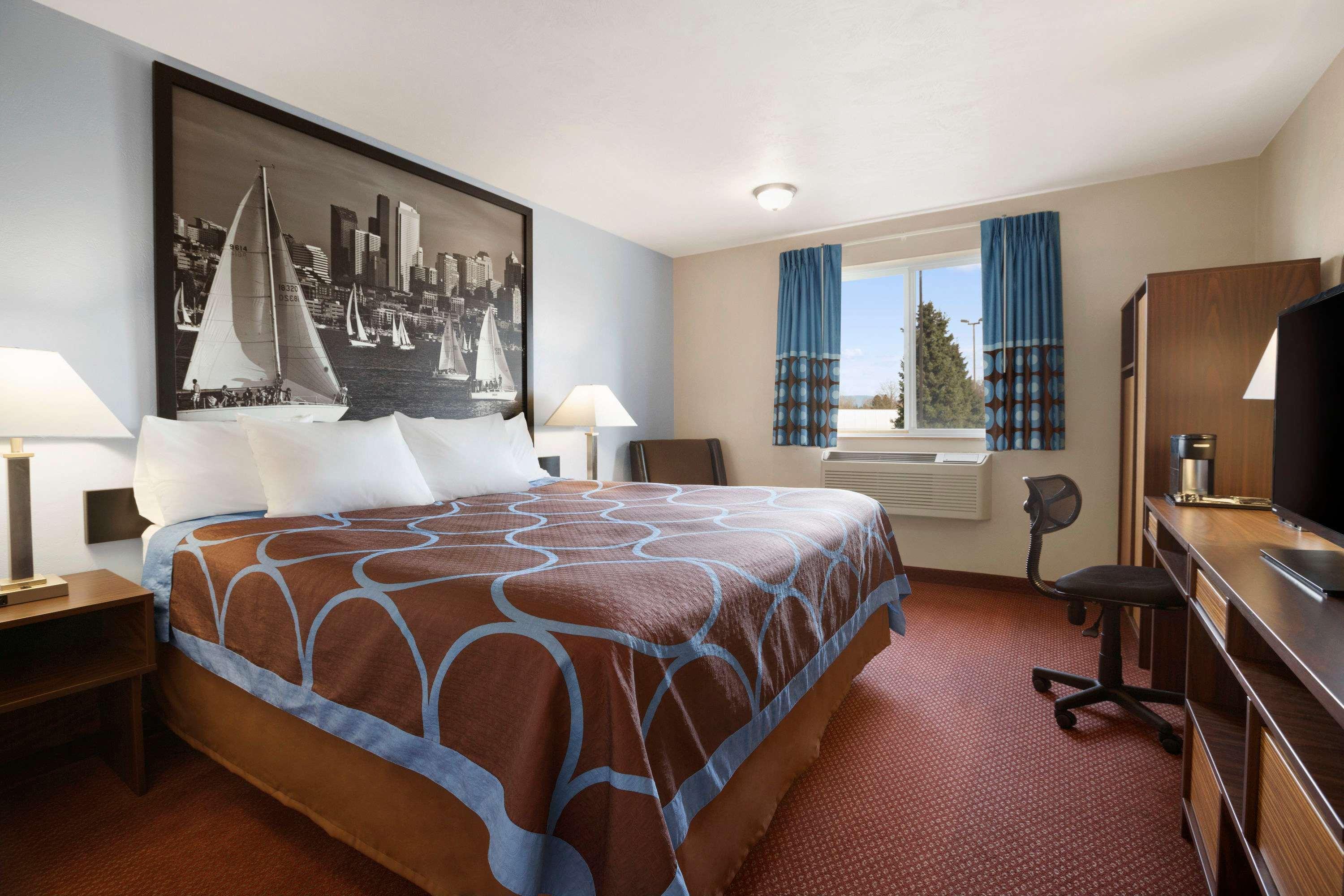 Super 8 By Wyndham Bellingham Airport/Ferndale Hotell Exteriör bild