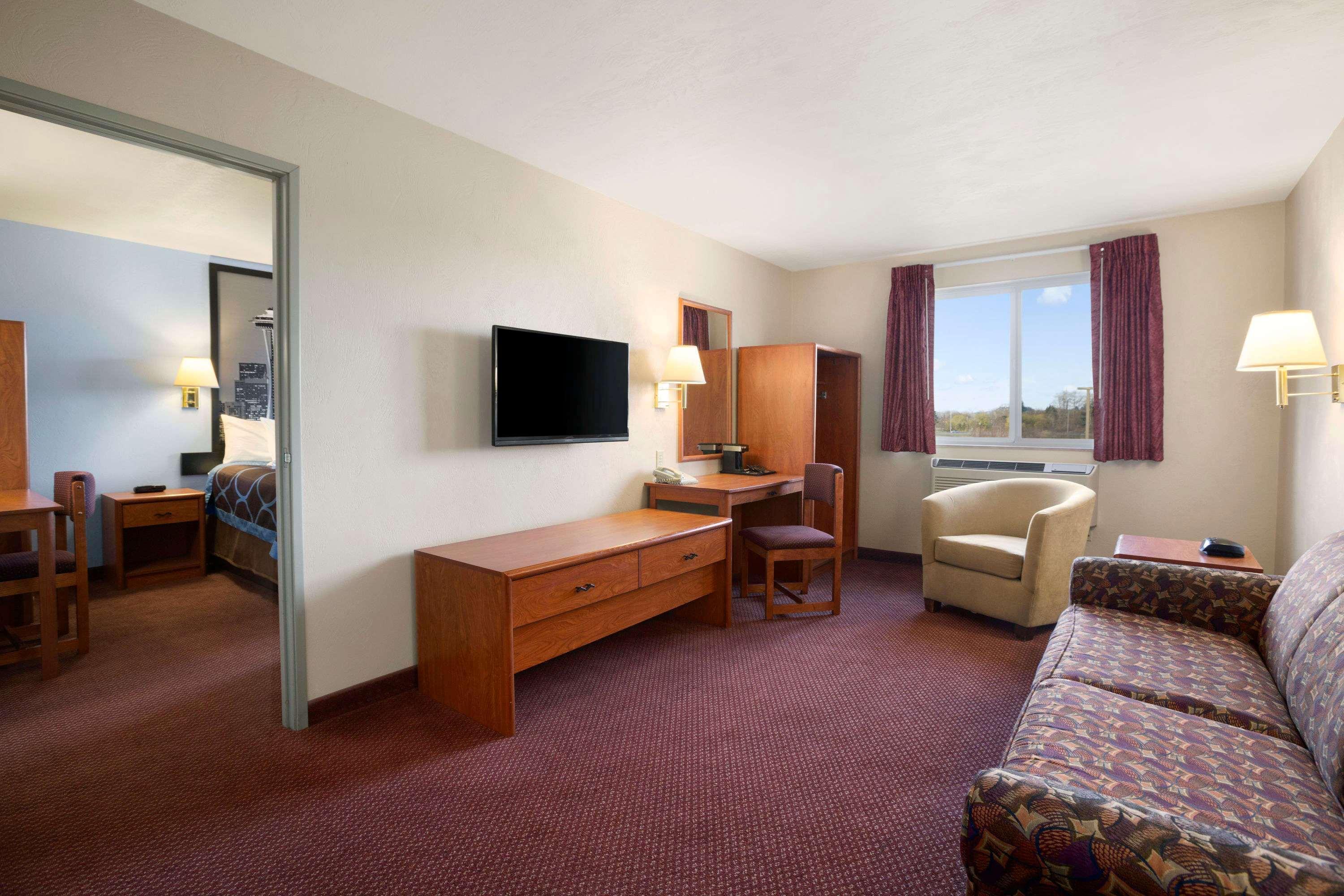 Super 8 By Wyndham Bellingham Airport/Ferndale Hotell Exteriör bild