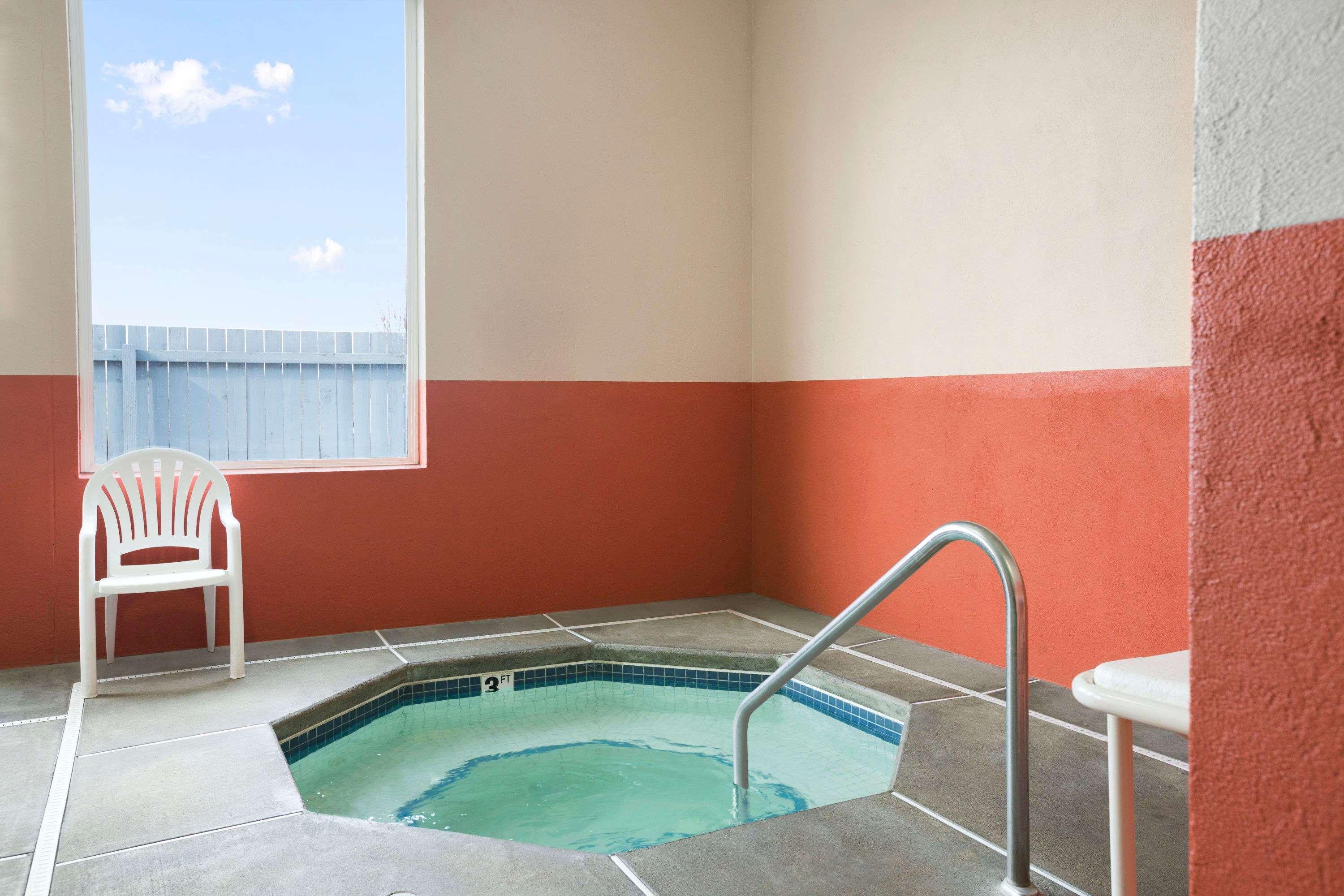 Super 8 By Wyndham Bellingham Airport/Ferndale Hotell Exteriör bild